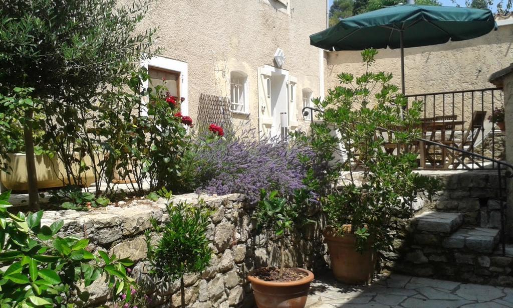 Le Jardin Du Village - Valbonne Habitación foto