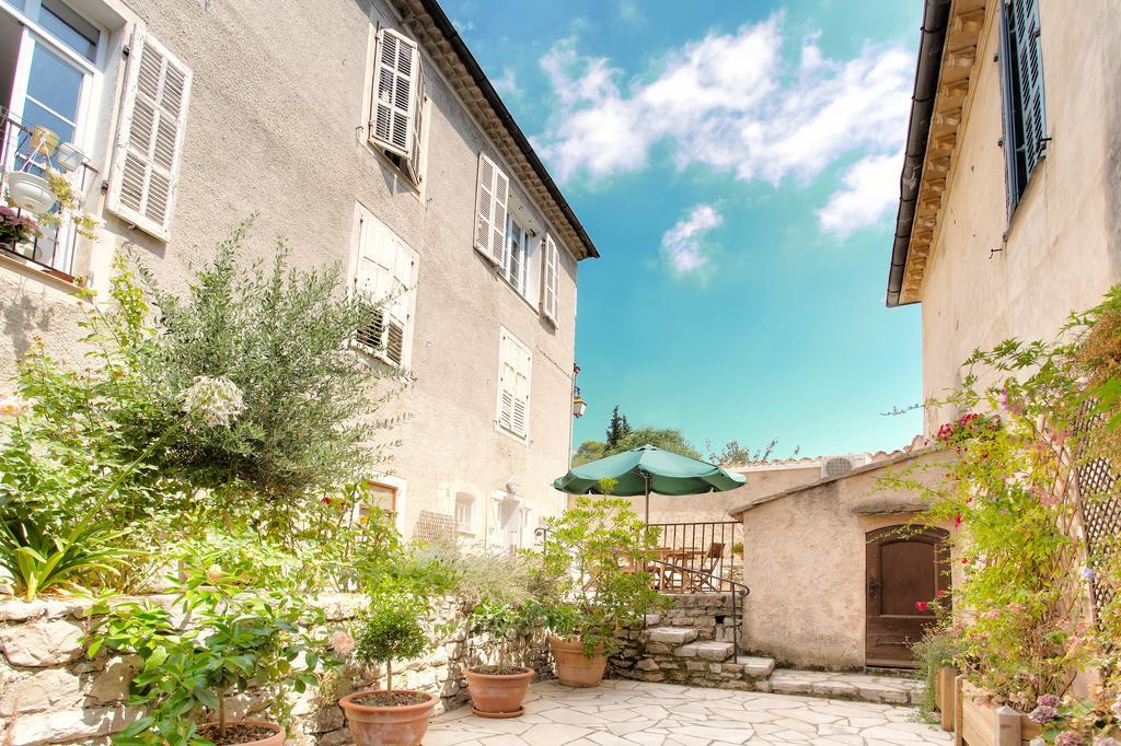 Le Jardin Du Village - Valbonne Habitación foto